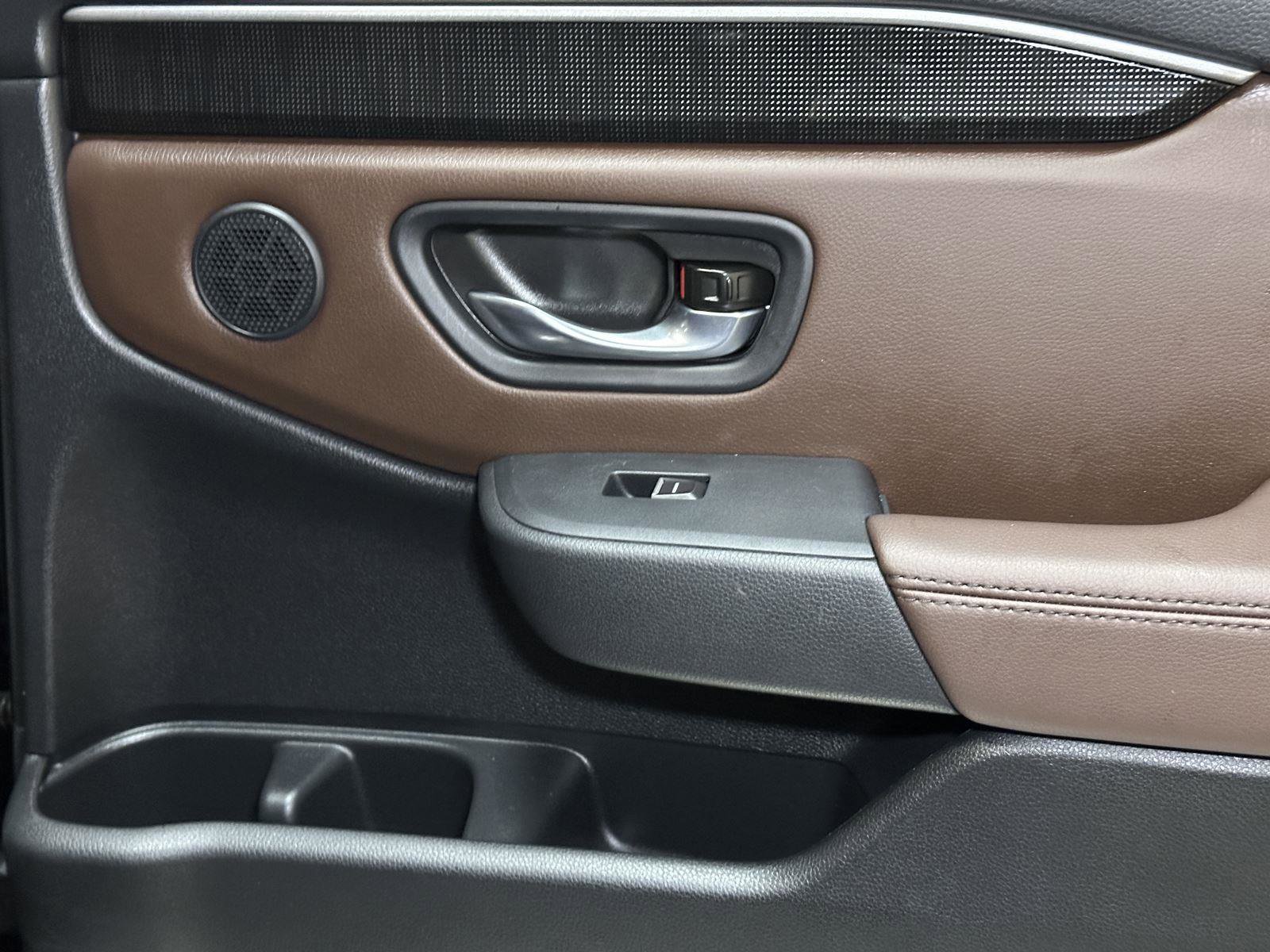 Certified 2025 Honda Pilot Elite image 35