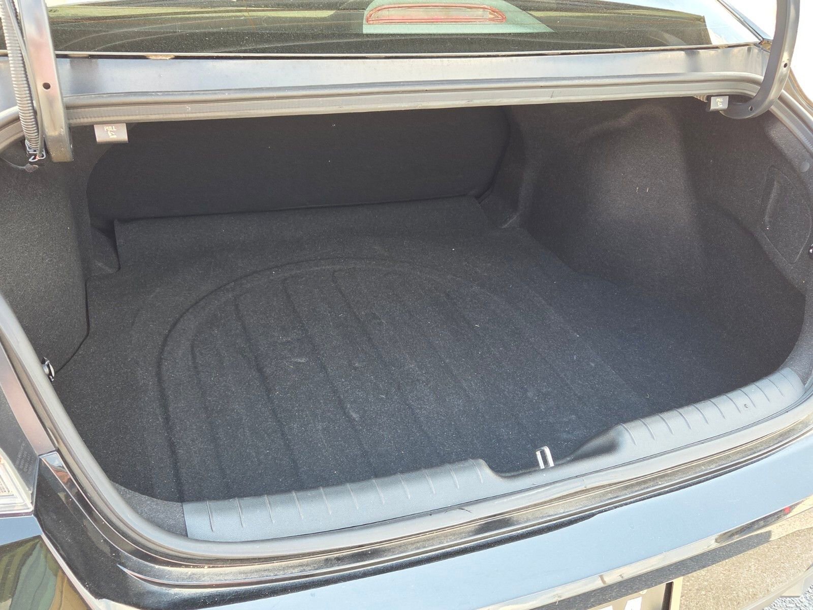 Used 2022 Hyundai Elantra SEL image 11