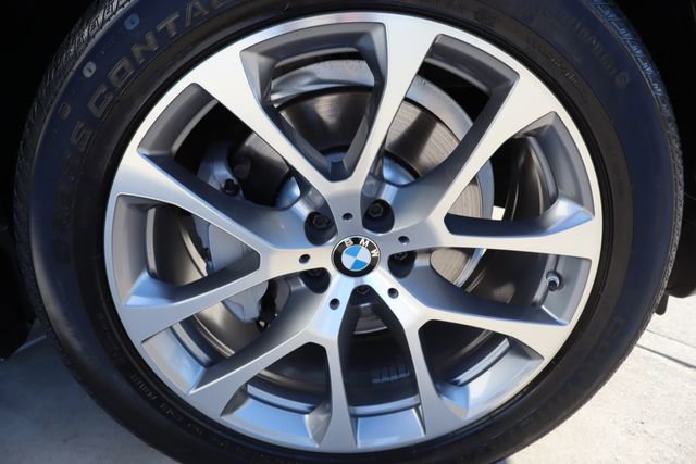 Used 2023 BMW X5 xDrive40i AWD/4WD image 57