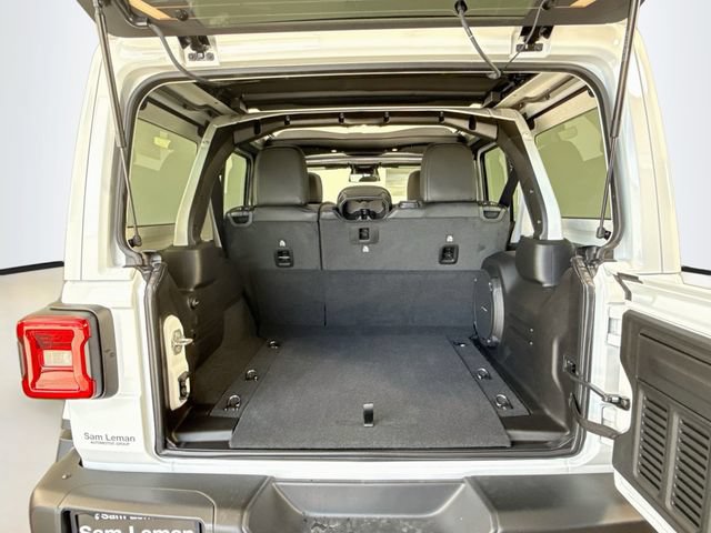 New 2026 Jeep Wrangler Unlimited Rubicon AWD/4WD image 26