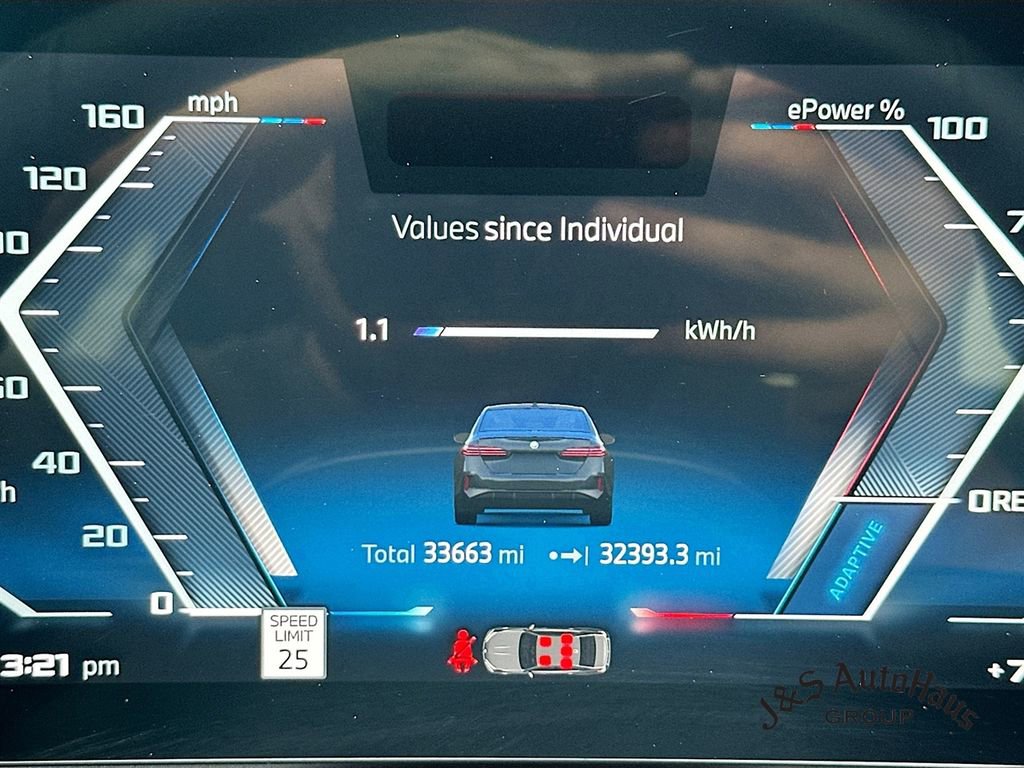 Used 2024 BMW i5 M60 w/ Premium Package image 15