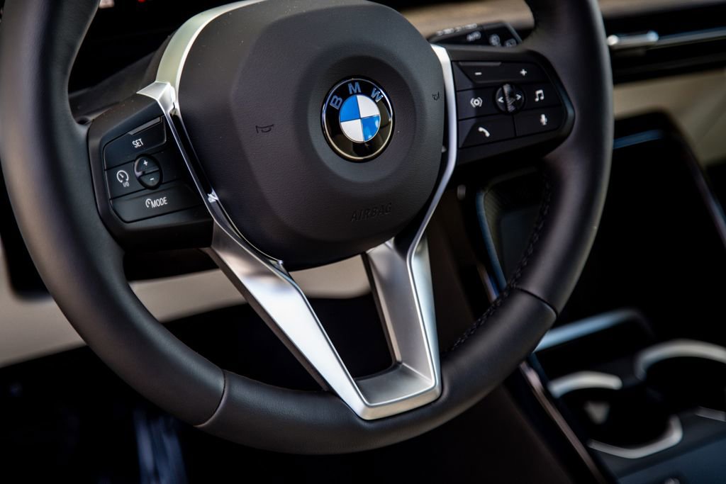 New 2026 BMW X1 xDrive28i w/ Convenience Package AWD/4WD image 11
