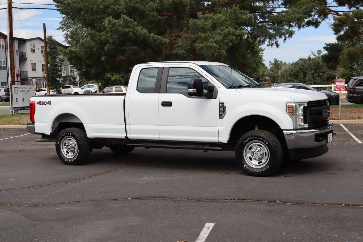 Used 2018 Ford F250 XL w/ Power Equipment Group AWD/4WD image 2