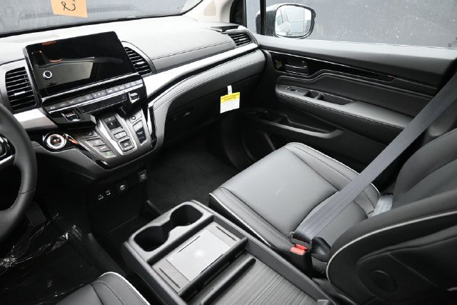 New 2027 Honda Odyssey Touring image 13