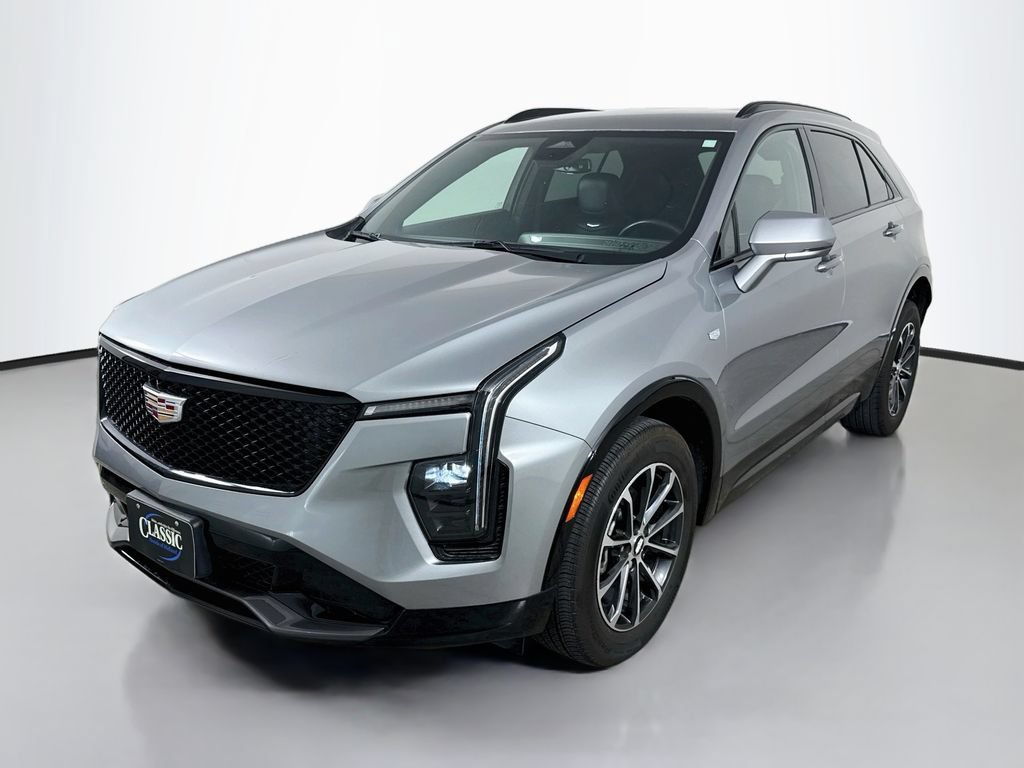 Used 2024 Cadillac XT4 Sport AWD/4WD image 3