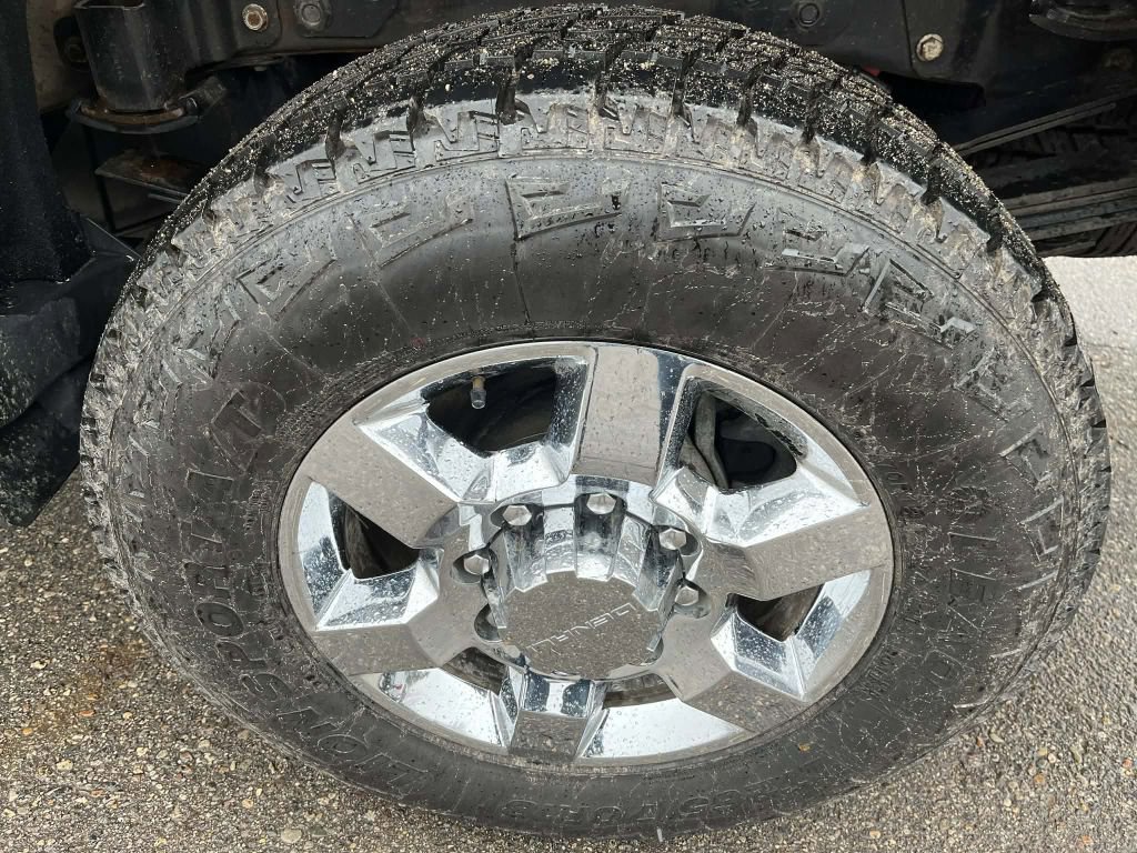 Used 2018 GMC Sierra 3500 Denali w/ Duramax Plus Package image 15