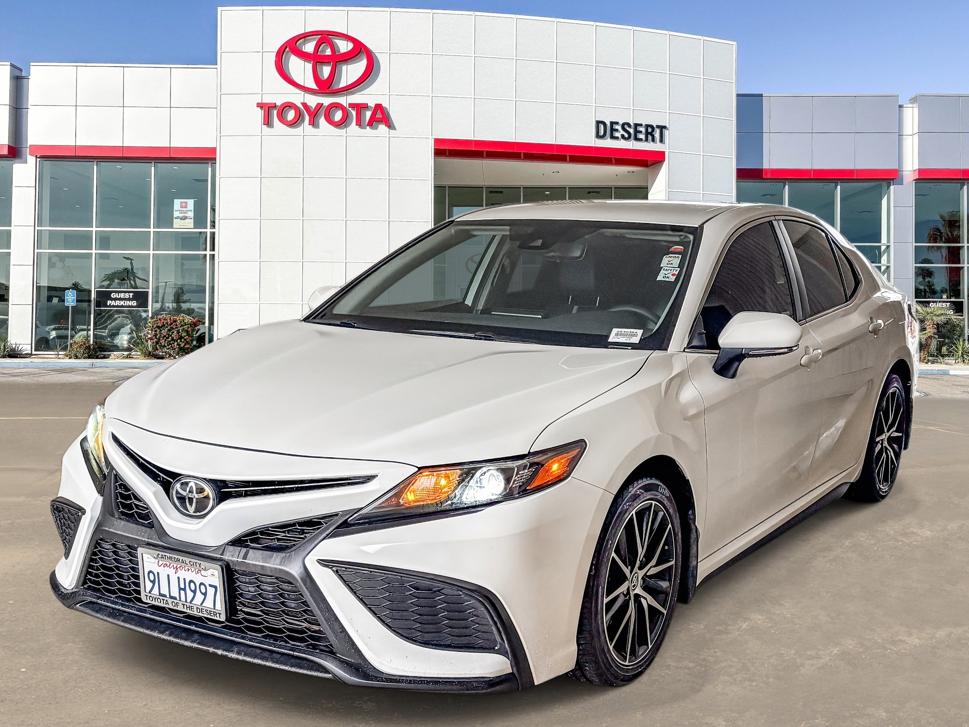 Certified 2024 Toyota Camry SE image 3
