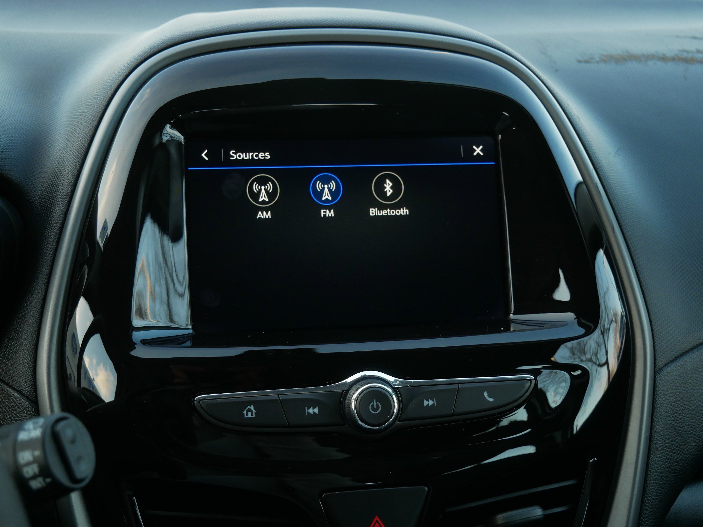 Used 2021 Chevrolet Spark LS image 30