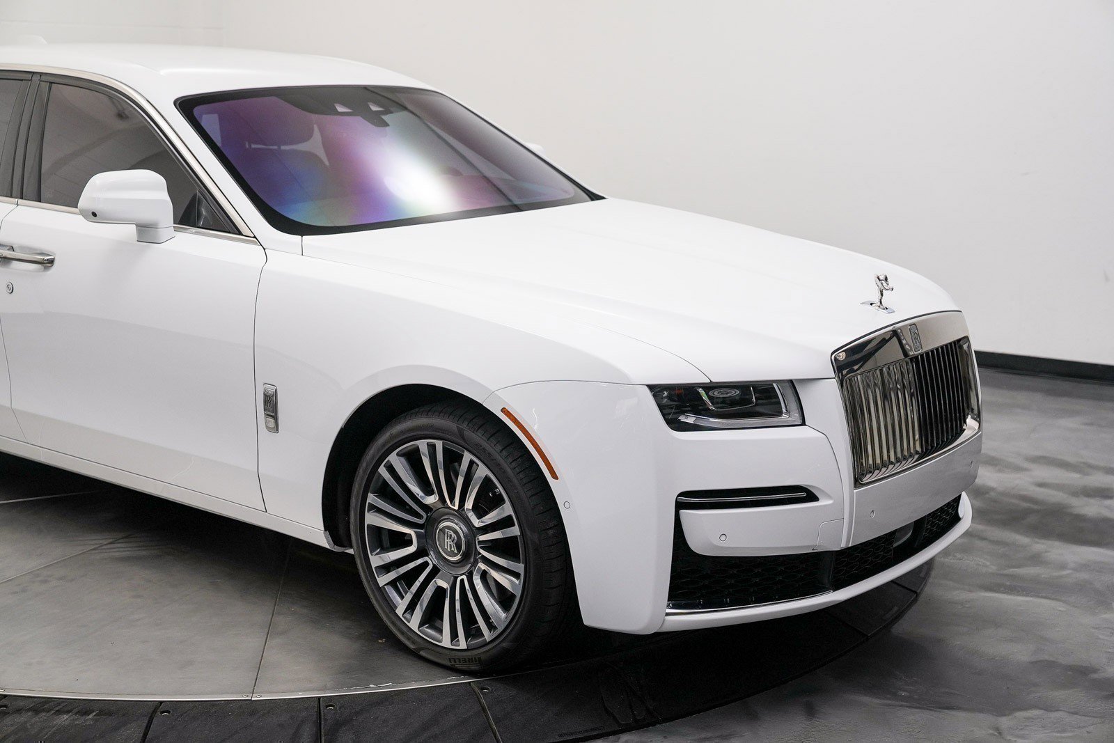 Used 2024 Rolls-Royce Ghost Ghost image 12