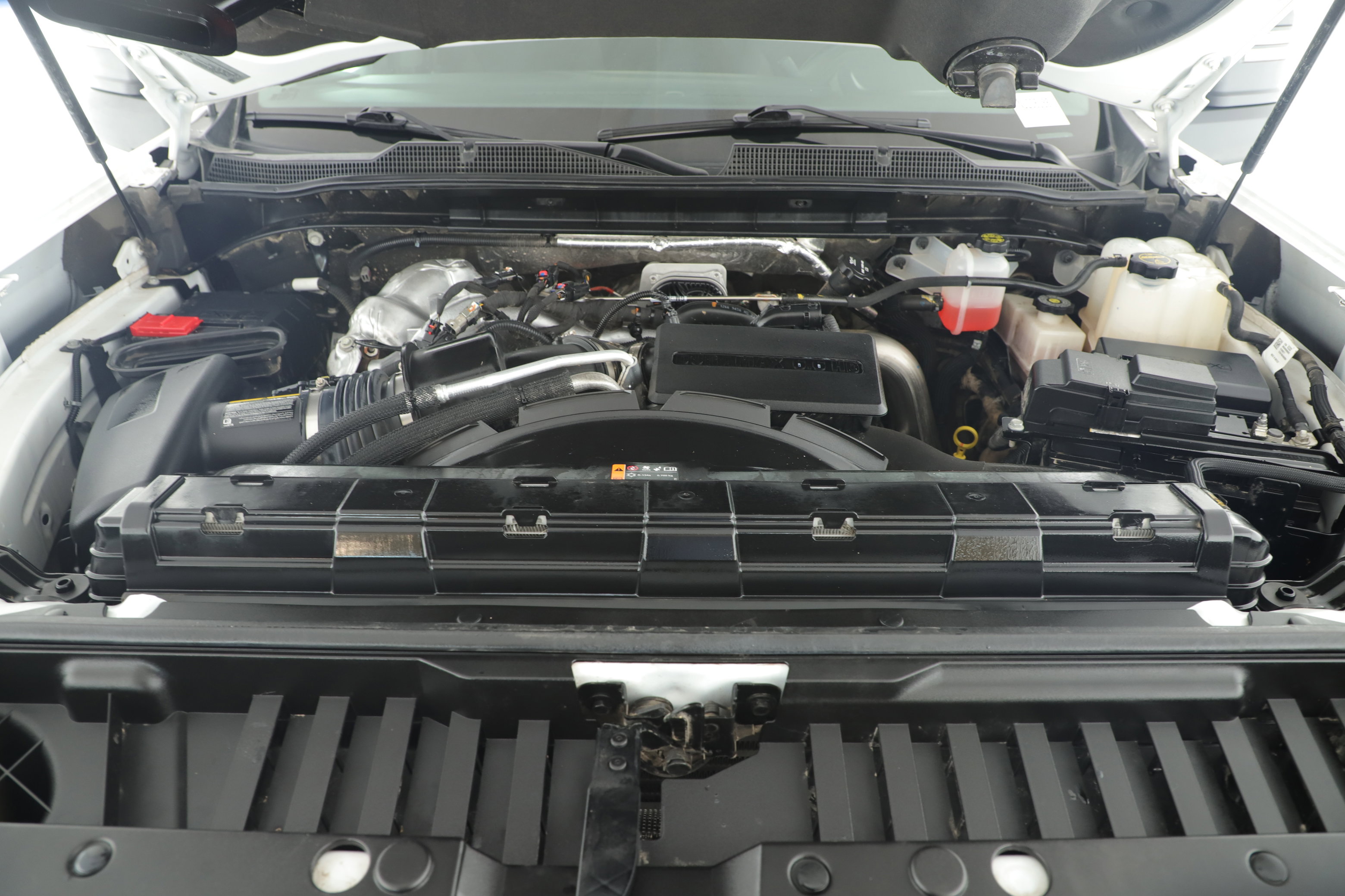 Used 2024 Chevrolet Silverado 2500 LT image 8