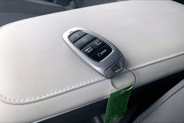 Certified 2024 Hyundai Ioniq 5 SE image 12