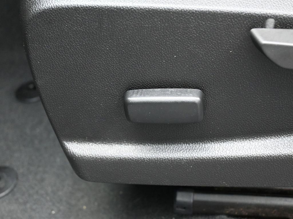 Used 2019 Chevrolet Colorado W/T w/ WT Convenience Package image 10