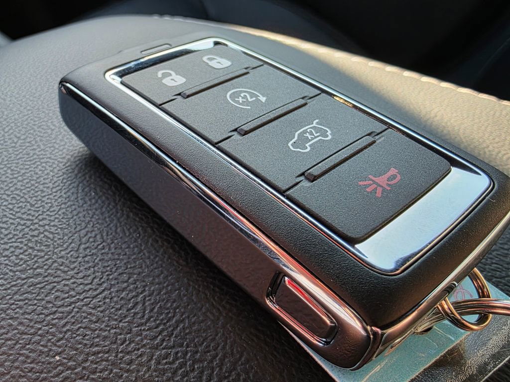 New 2026 Jeep Grand Cherokee Limited image 27