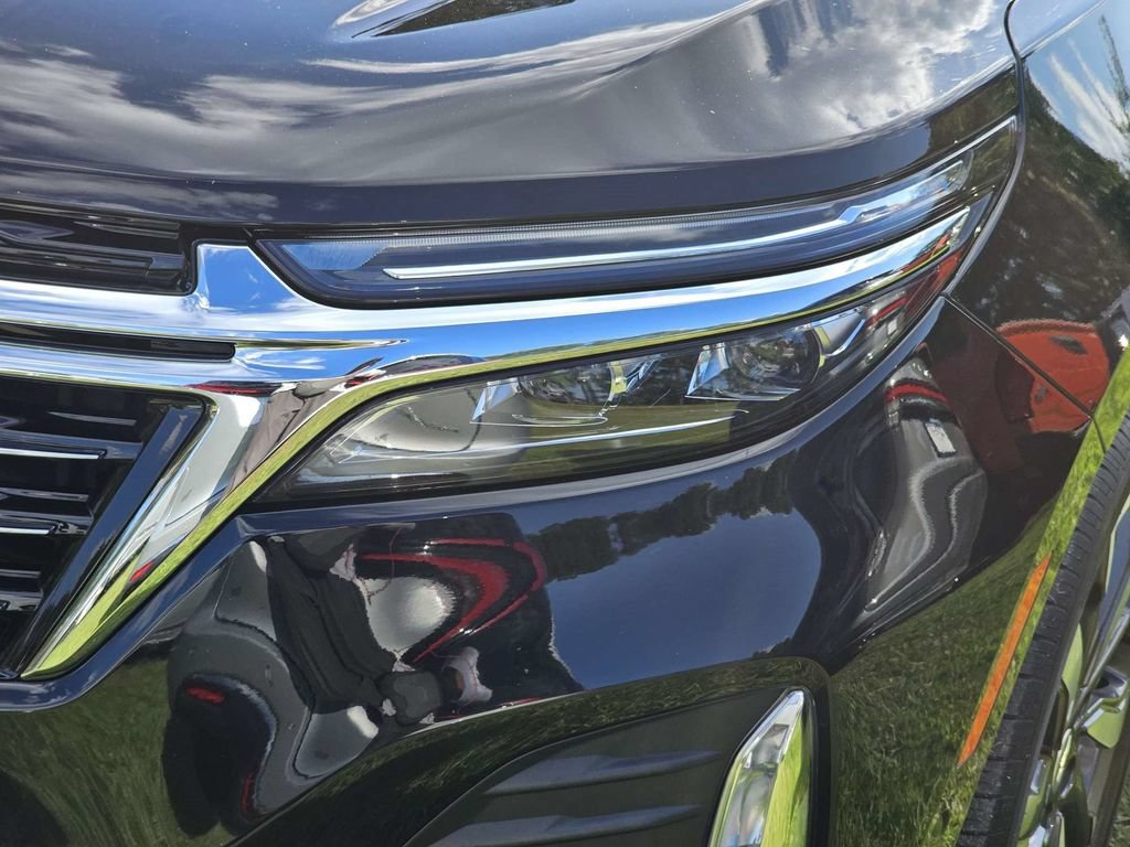 Used 2024 Chevrolet Equinox Premier FWD image 10