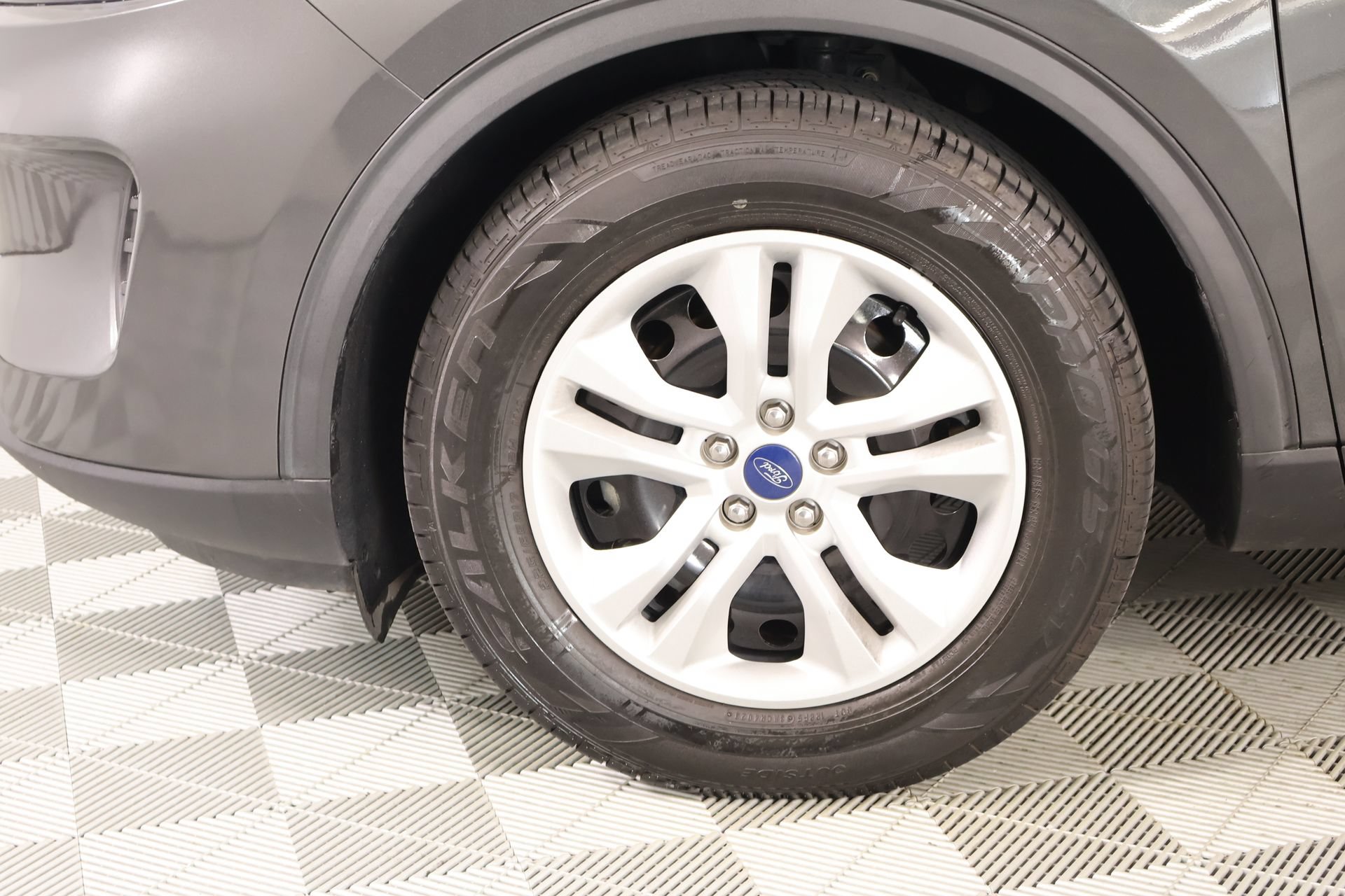 Used 2020 Ford Escape S FWD image 16