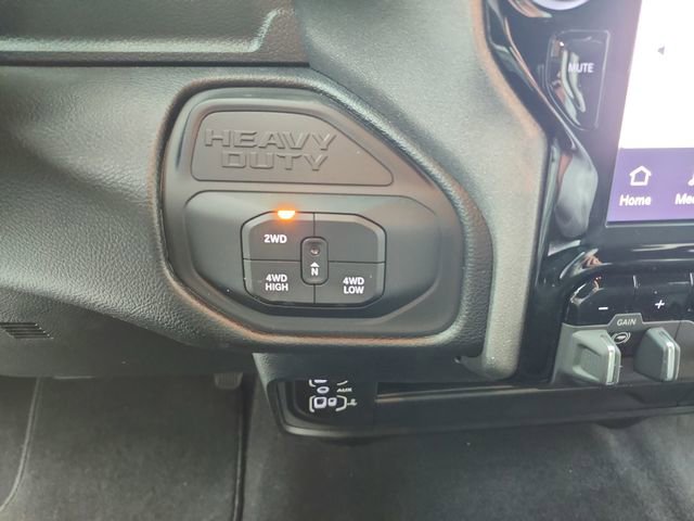 New 2026 RAM 2500 Tradesman AWD/4WD image 19