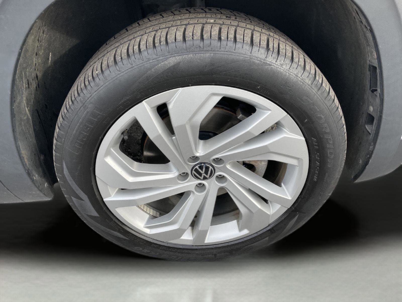 Used 2022 Volkswagen Atlas SE image 9