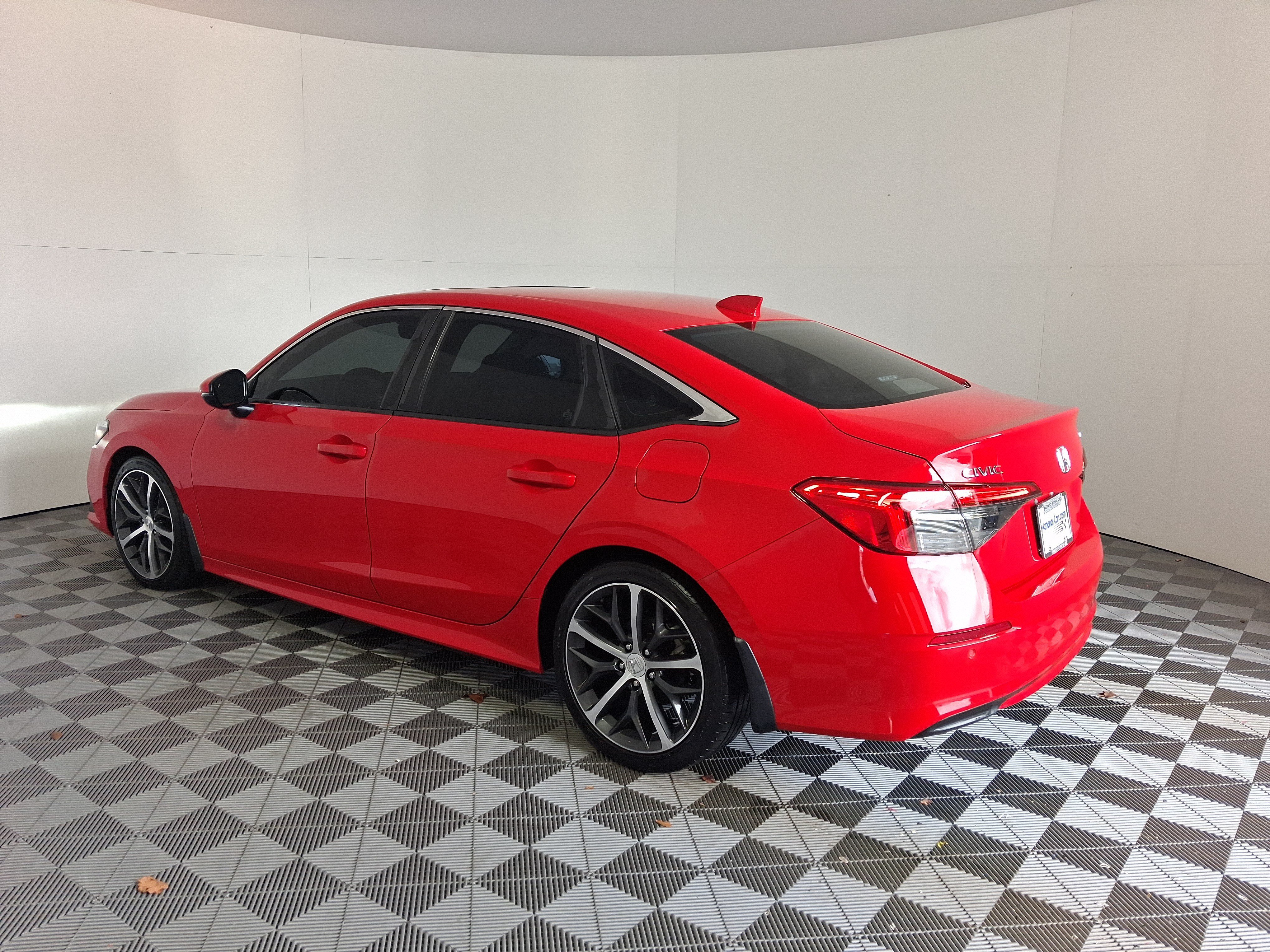 Used 2024 Honda Civic Touring image 8
