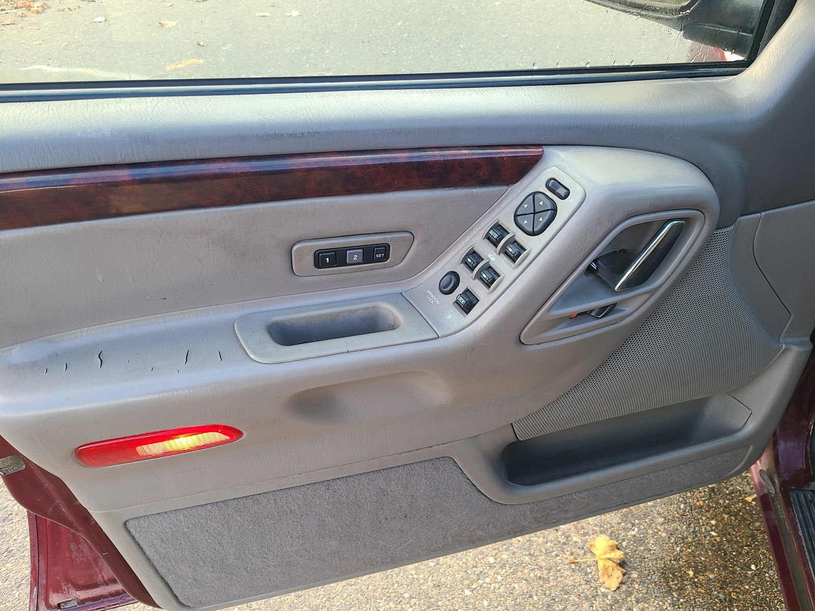 Used 2002 Jeep Grand Cherokee Limited image 8