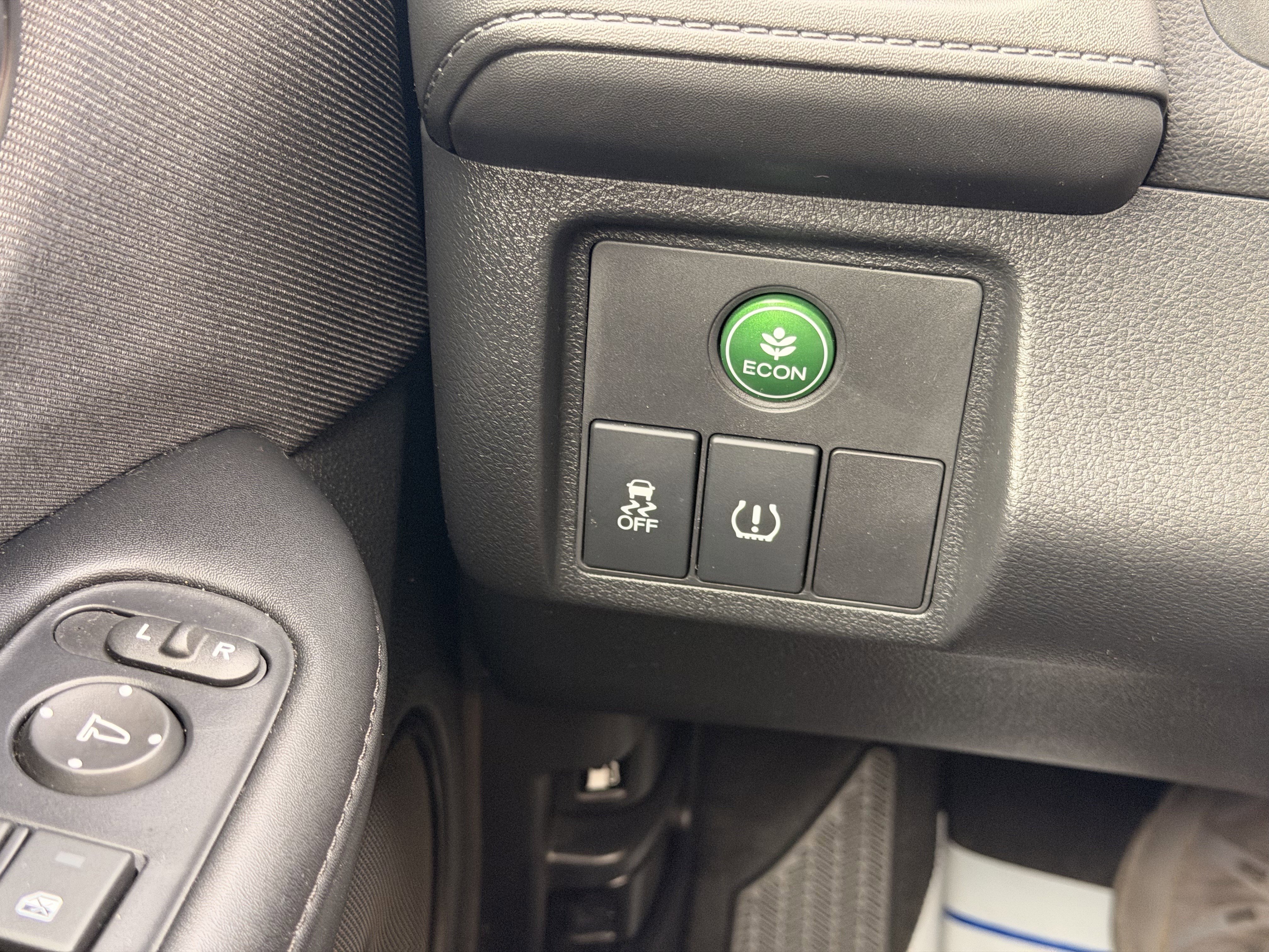 Used 2019 Honda HR-V Sport image 21
