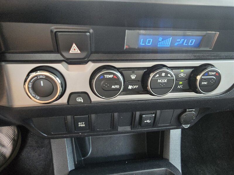 Used 2021 Toyota Tacoma SR AWD/4WD image 19