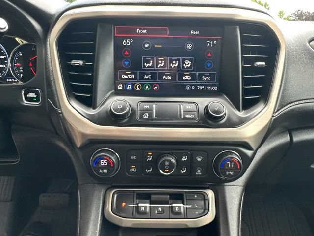 Used 2021 GMC Acadia Denali w/ Denali Ultimate Package AWD/4WD image 35