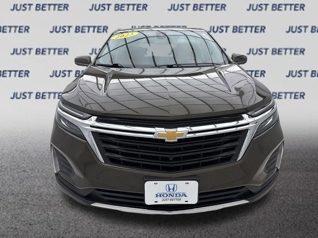 Used 2023 Chevrolet Equinox LT image 2