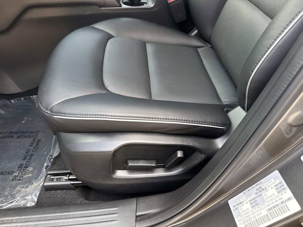 Used 2025 MAZDA CX-5 AWD 2.5 S w/ Select Package image 25