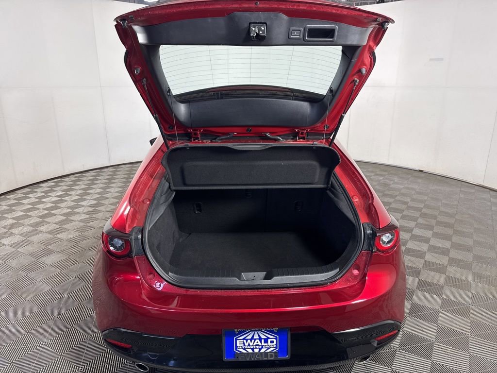 Used 2023 MAZDA MAZDA3 s image 9