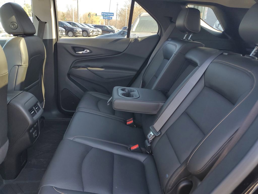 Used 2021 Chevrolet Equinox Premier image 26