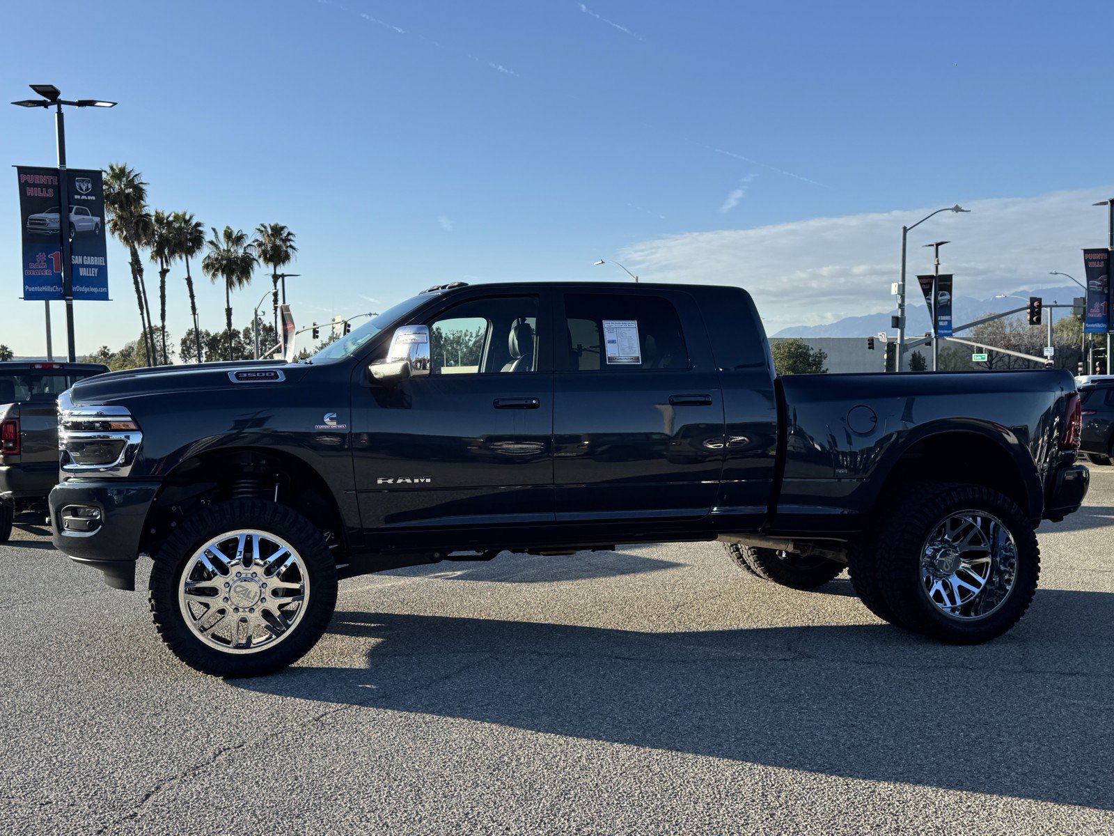 Used 2026 RAM 3500 Laramie w/ Towing Technology Group image 4