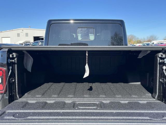 New 2026 Jeep Gladiator Rubicon image 17