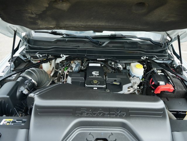 Used 2022 RAM 3500 Big Horn image 32