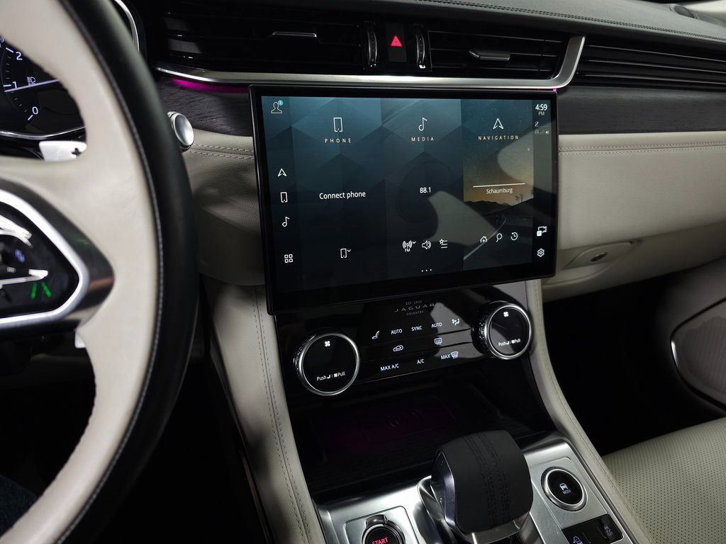 Used 2022 Jaguar F-PACE S image 23