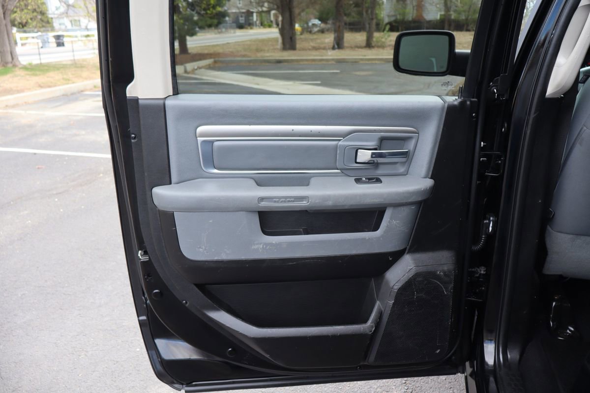 Used 2019 RAM 1500 Big Horn AWD/4WD image 25