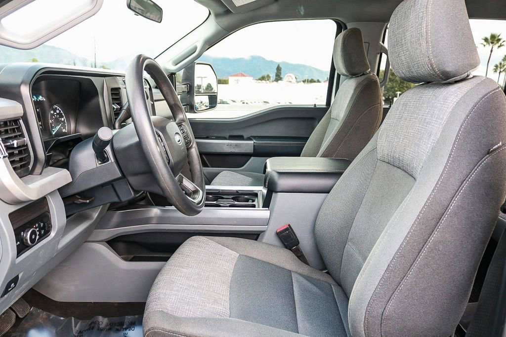 Used 2024 Ford F250 XLT w/ FX4 Off-Road Package image 18