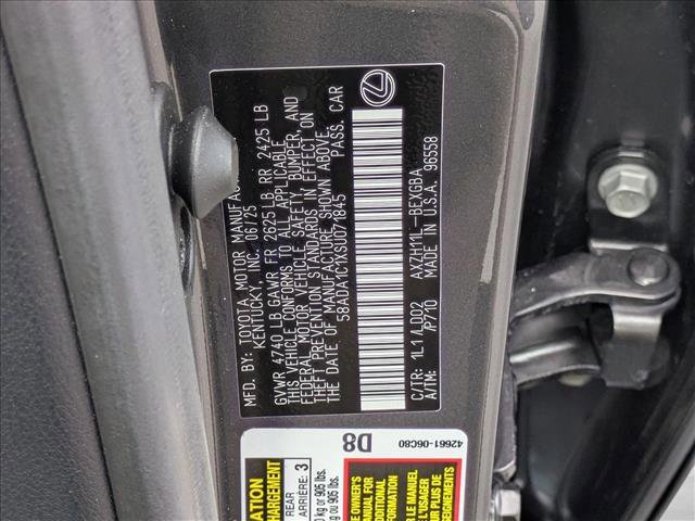 Used 2025 Lexus ES 300h w/ Premium Package image 24