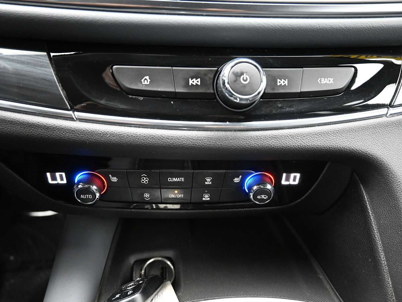 Used 2019 Buick Enclave Essence w/ Trailering Package, 5000 lbs. AWD/4WD image 24