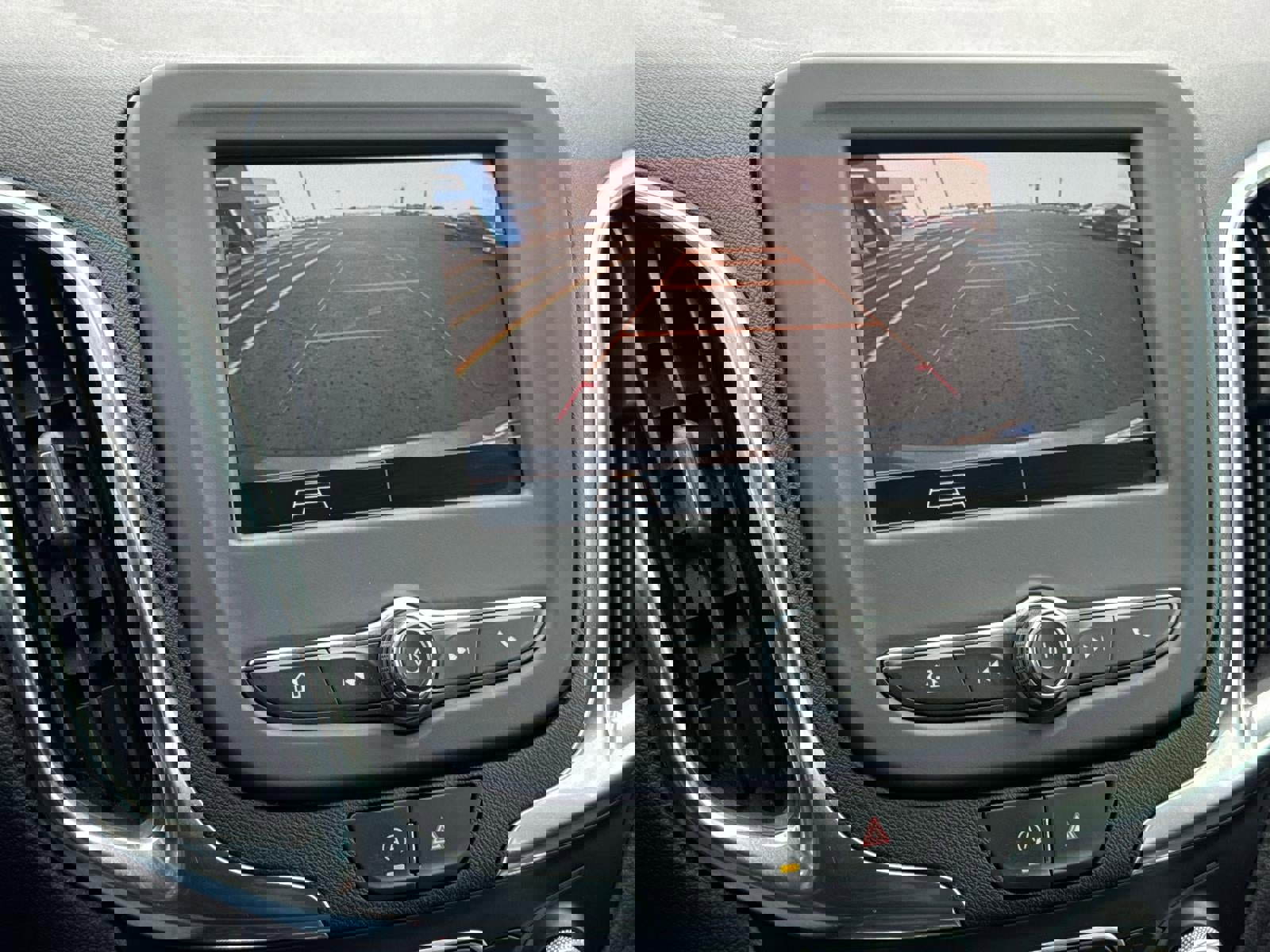 Certified 2024 Chevrolet Equinox LT w/ LPO, Floor Liner Package image 16