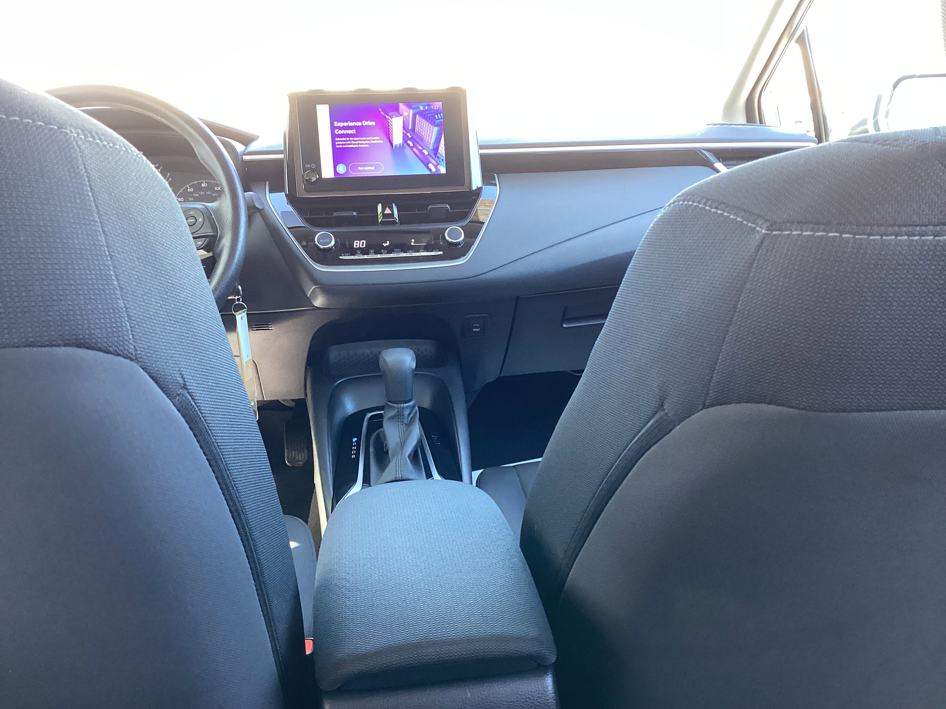 Certified 2025 Toyota Corolla LE image 14