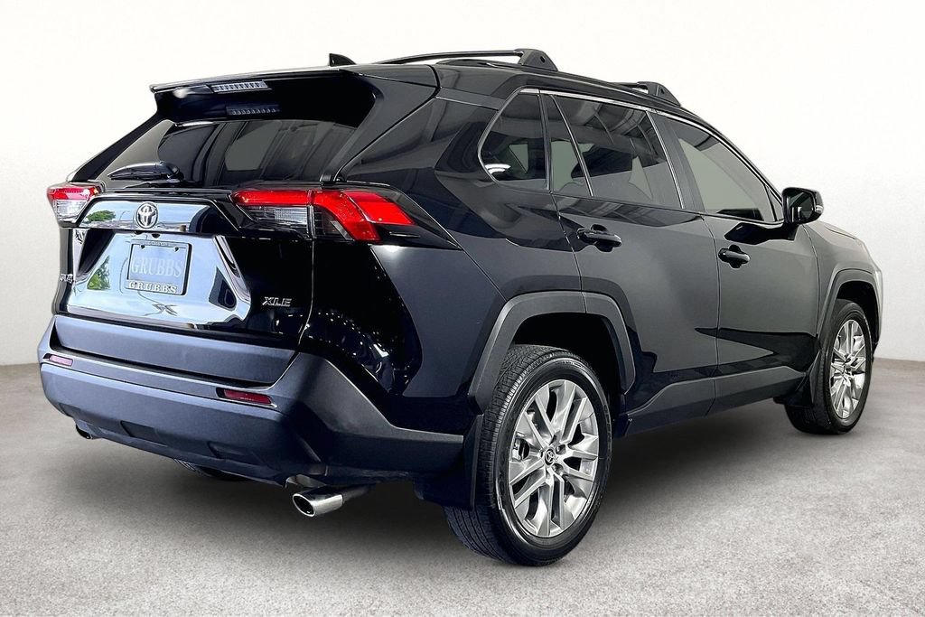 Used 2024 Toyota RAV4 XLE Premium FWD image 2