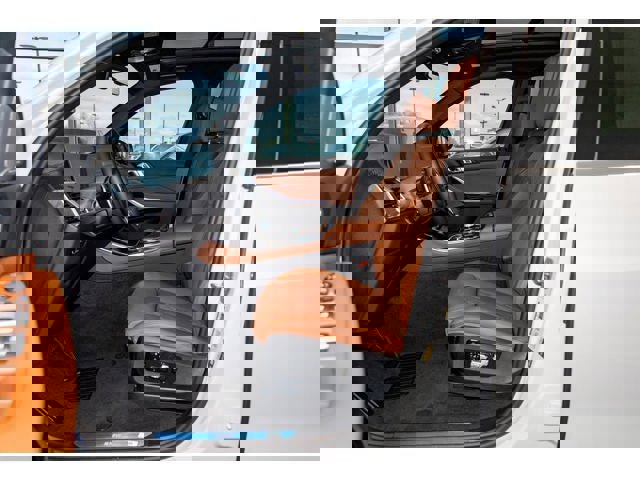 New 2026 BMW X5 xDrive50e image 54