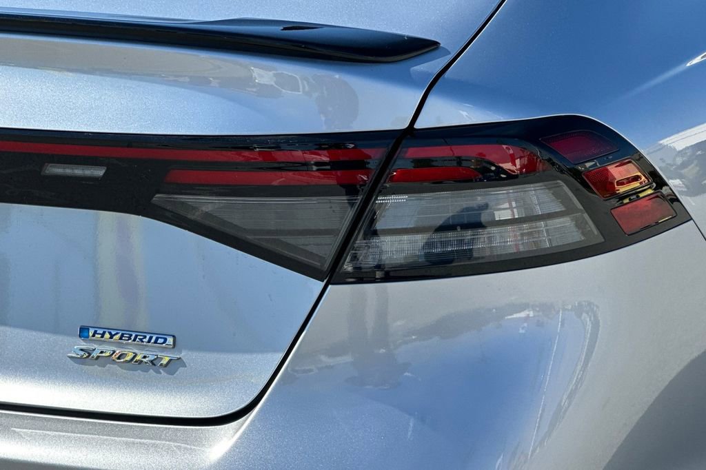 Used 2025 Honda Accord Sport image 24