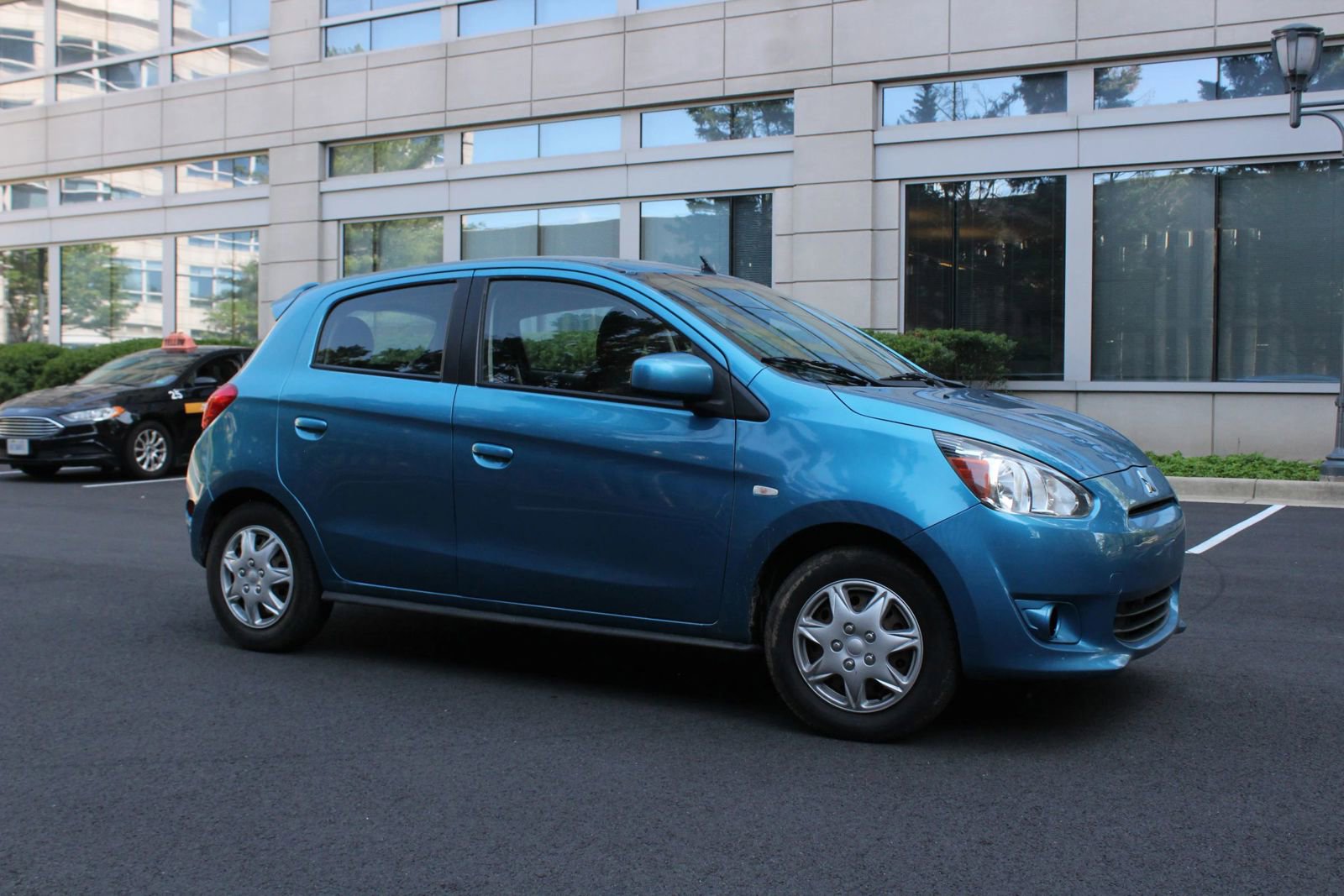 Used 2014 Mitsubishi Mirage DE FWD image 2
