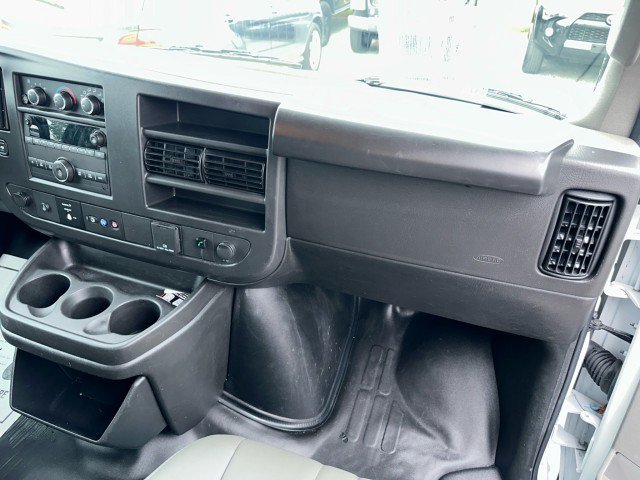 Used 2025 Chevrolet Express 2500 w/ Driver Convenience Package RWD image 33