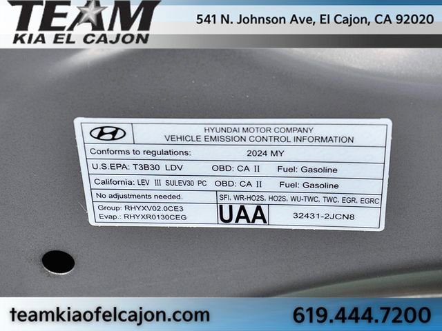 Used 2024 Hyundai Elantra Limited image 35