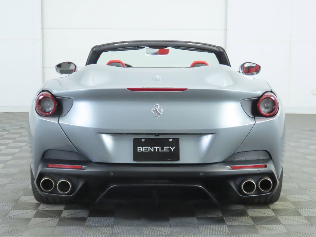 Used 2019 Ferrari Portofino image 6