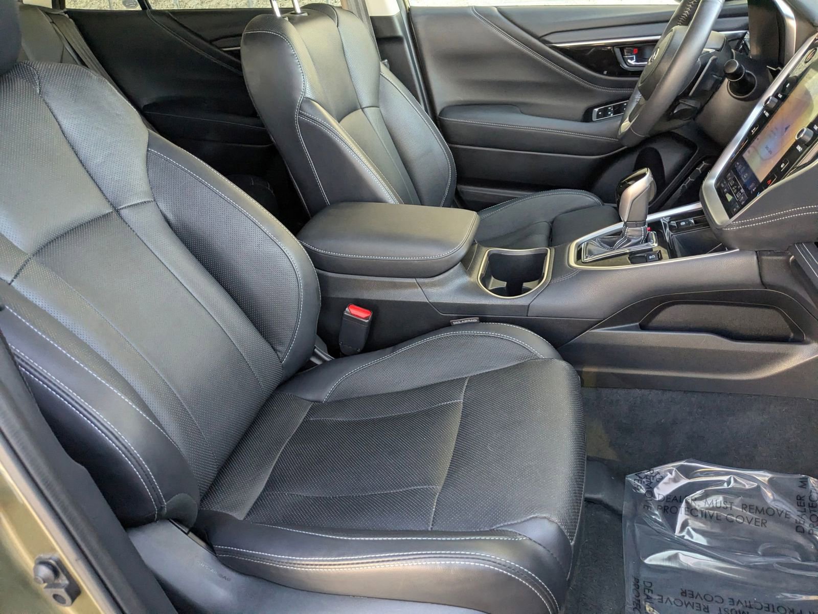 Used 2023 Subaru Outback Touring XT AWD/4WD image 27