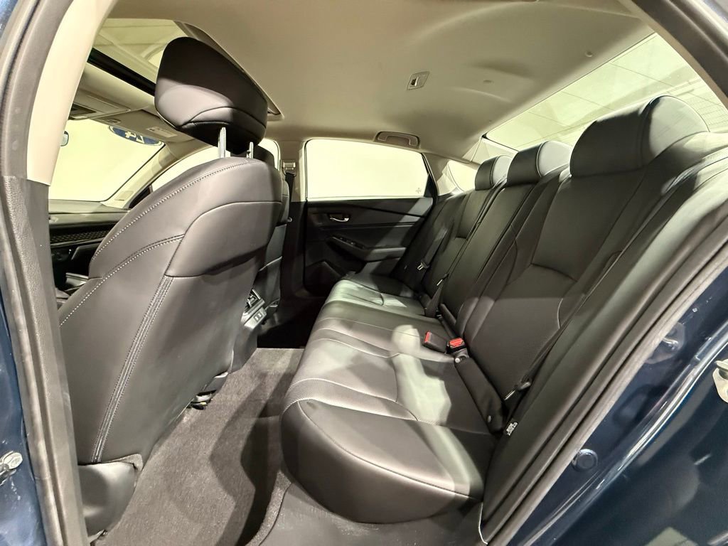 Used 2024 Honda Accord Touring image 19