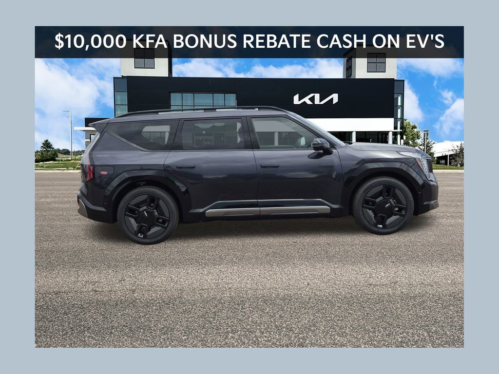 New 2026 Kia EV9 Land w/ Nightfall Edition Package